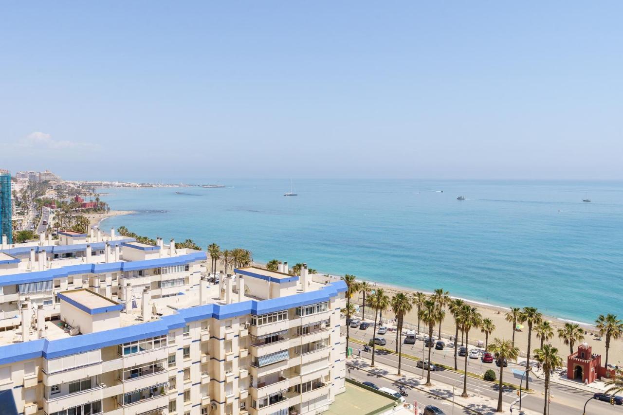 Amazing Views Beachfront Apartment With Swimming Pool Benalmádena Kültér fotó
